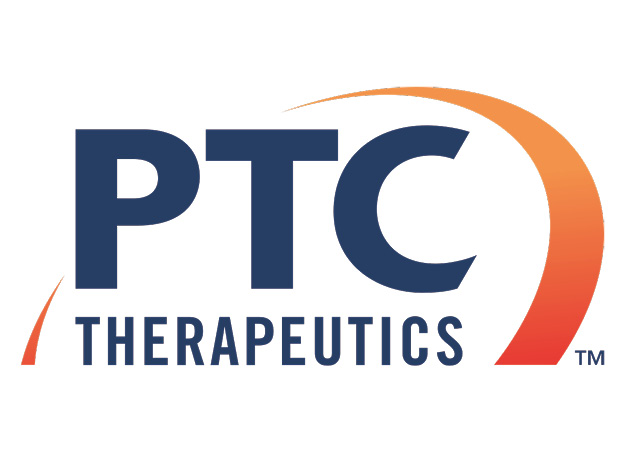 Logo PTC Therapeutics, blaue Schrift, orangefarbener halbkreis
